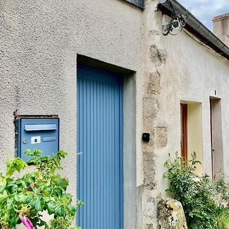 Le Studio Du Port Châteauneuf-sur-Loire Exterior photo